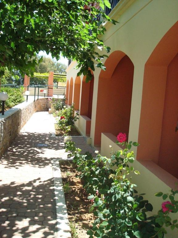 Mare Monte Beach Hotel Georgioupoli Exterior photo