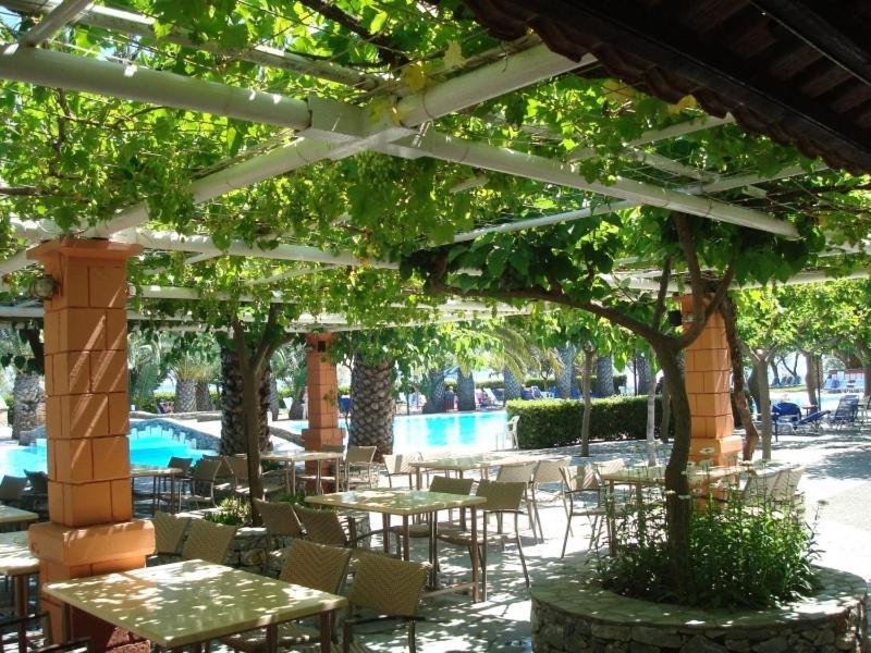 Mare Monte Beach Hotel Georgioupoli Exterior photo